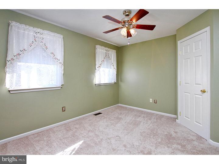 101 Redstone Ridge Deptford, NJ 08096 - Photo 18 of 22 Bedroom 2