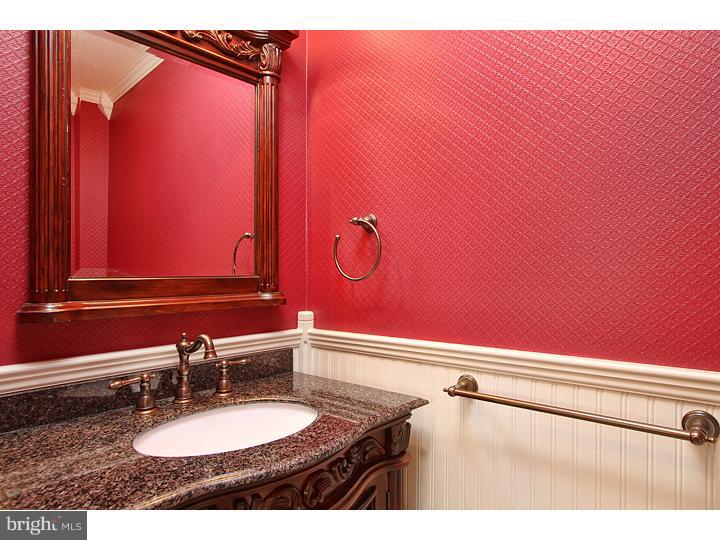 101 Redstone Ridge Deptford, NJ 08096 - Photo 7 of 22 Bathroom