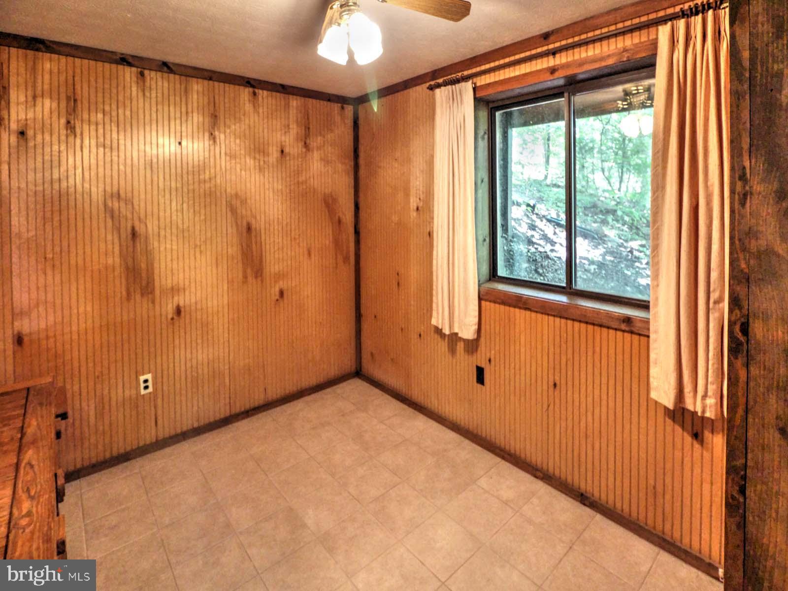 159 Richmon Road Basye, VA 22842 - Photo 20 of 41