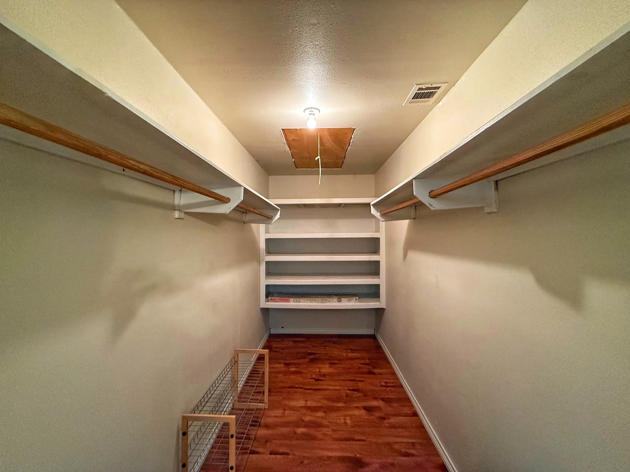 9496 Batson Road Normangee, TX 77871 - Photo 17 of 25 a view of entryway