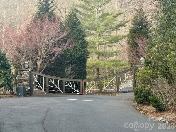 $55,000 | Tbd Soapstone Creek Drive, Unit 14, Saluda, NC 28773
