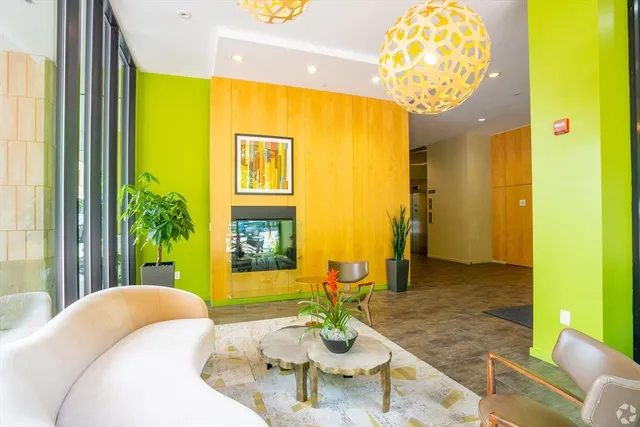 $2,500 | 603 Concord, Unit 209, Cambridge, MA 02138