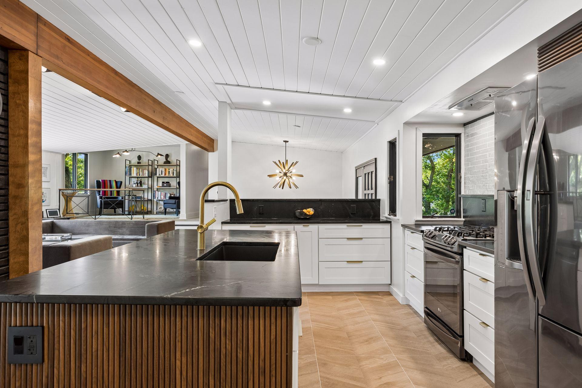5409 Highland Road Minnetonka, MN 55345 - Photo 19 of 60 Gallery Image 19