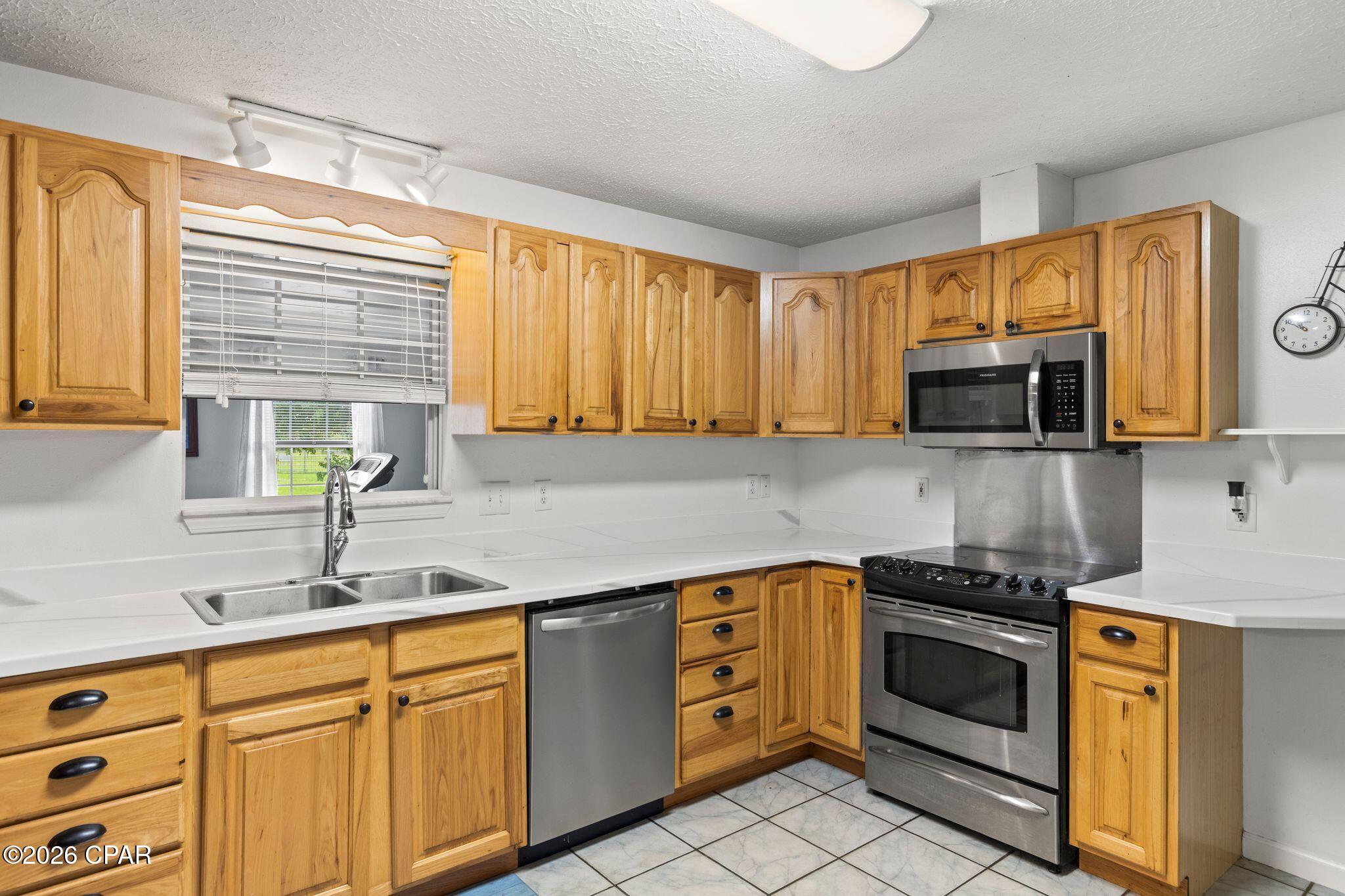 9140 Steel Field Road Panama City Beach, FL 32413 - Photo 14 of 48