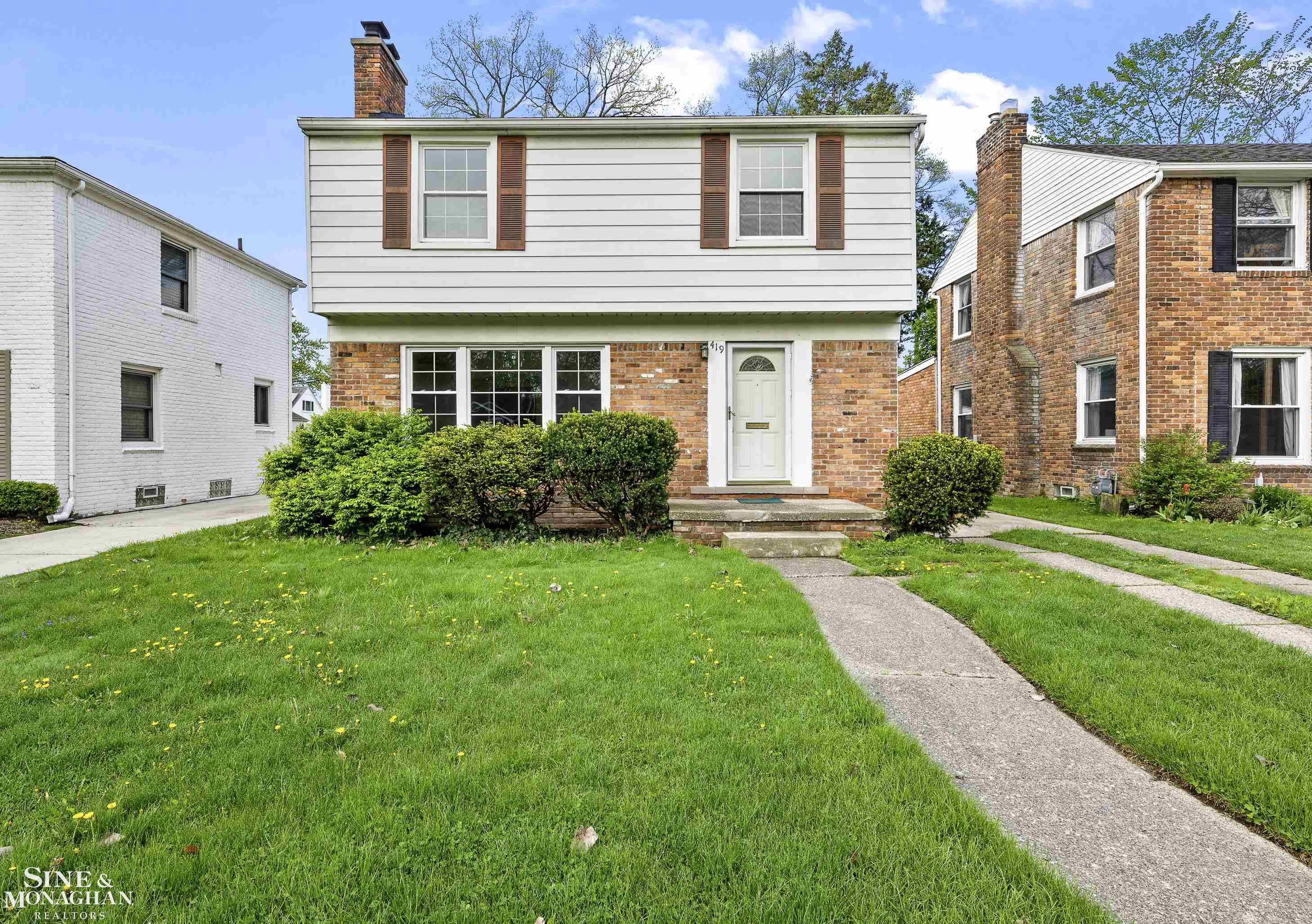 419 Moross Road Grosse Pointe Farms, MI 48236 - Photo 1 of 32
