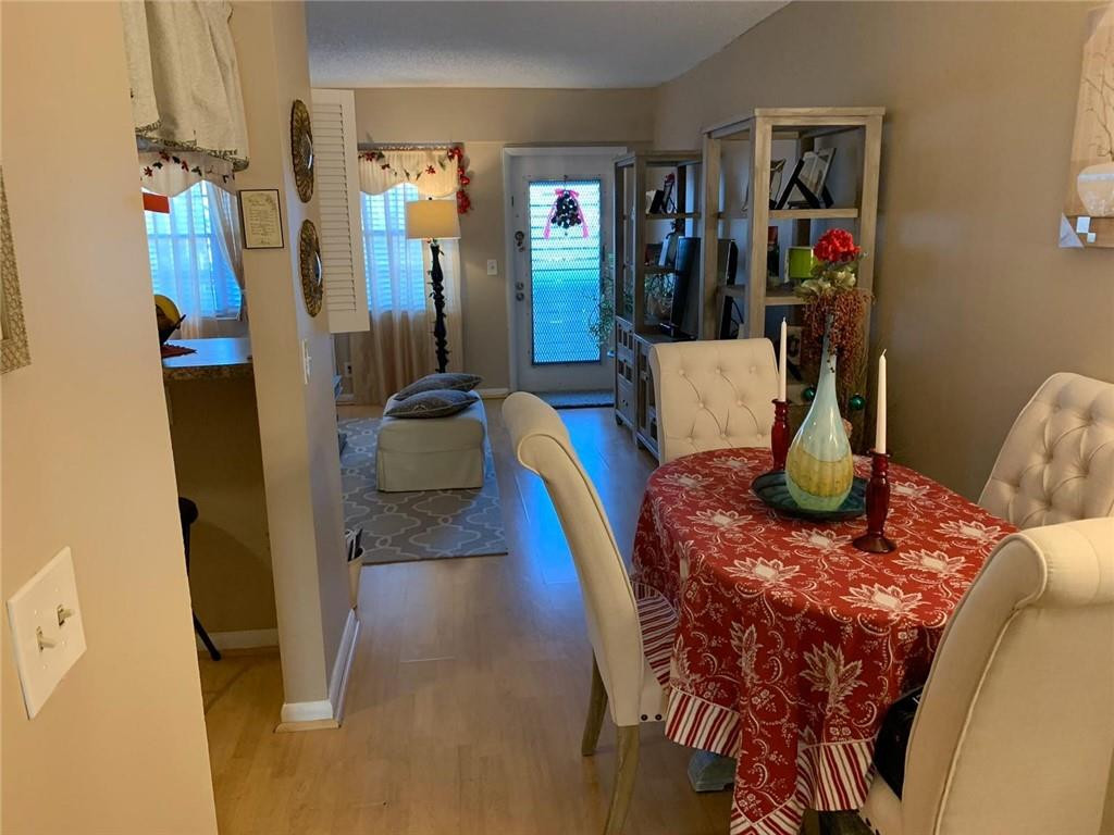 204 Brighton East, Unit 204 Boca Raton, FL 33434 - Photo 4 of 11 Photo 4