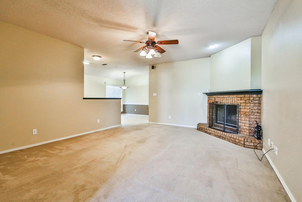 6509 86th Street Lubbock, TX 79424 - Photo 6 of 31 Photo 6