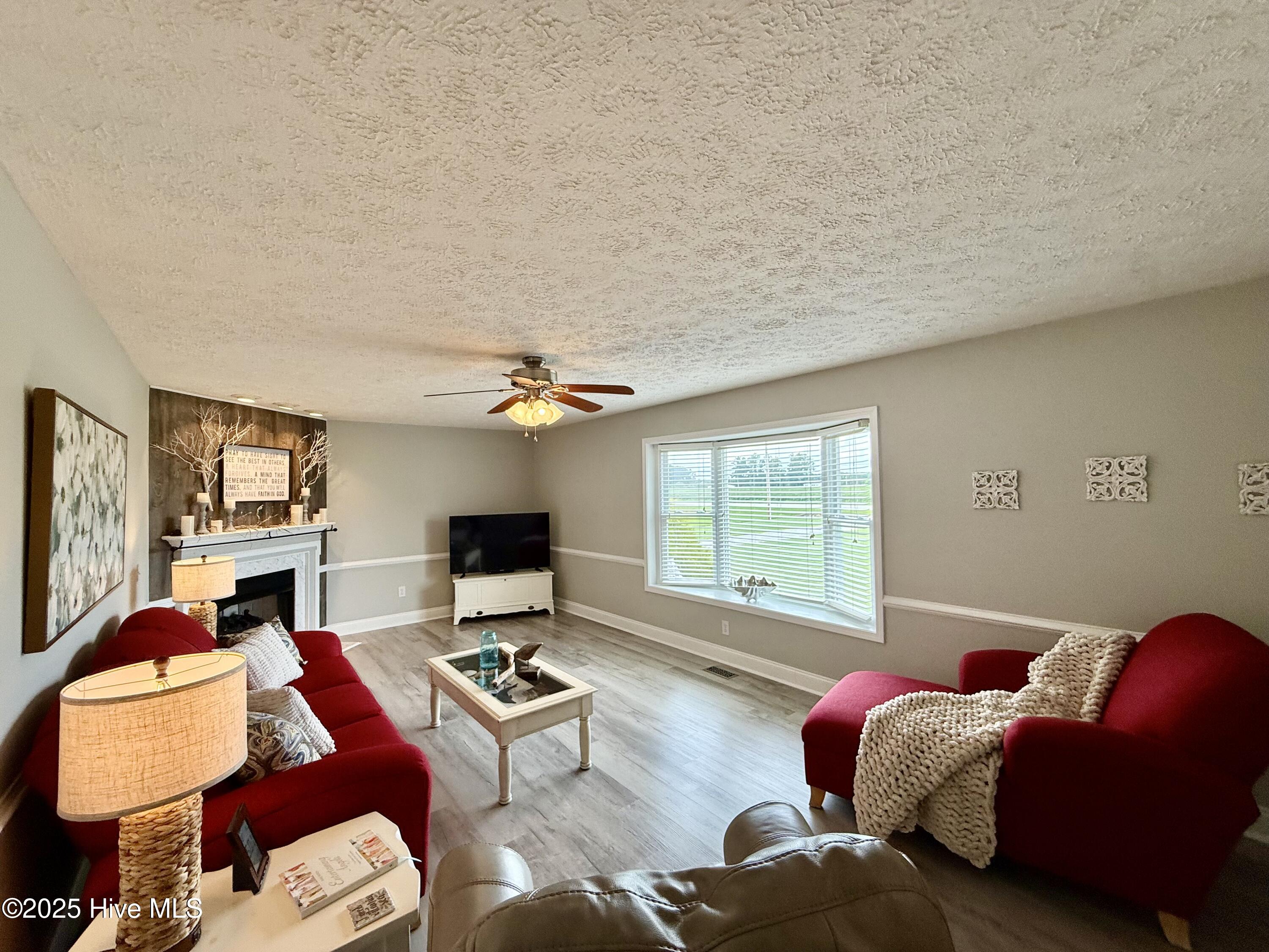 119 Cowpen Neck Road Edenton, NC 27932 - Photo 5 of 39 IMG_2096