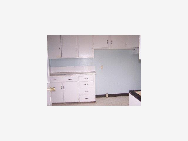 114 College Road Watsonville, CA 95076 - Photo 7 of 8 Gallery Image 7