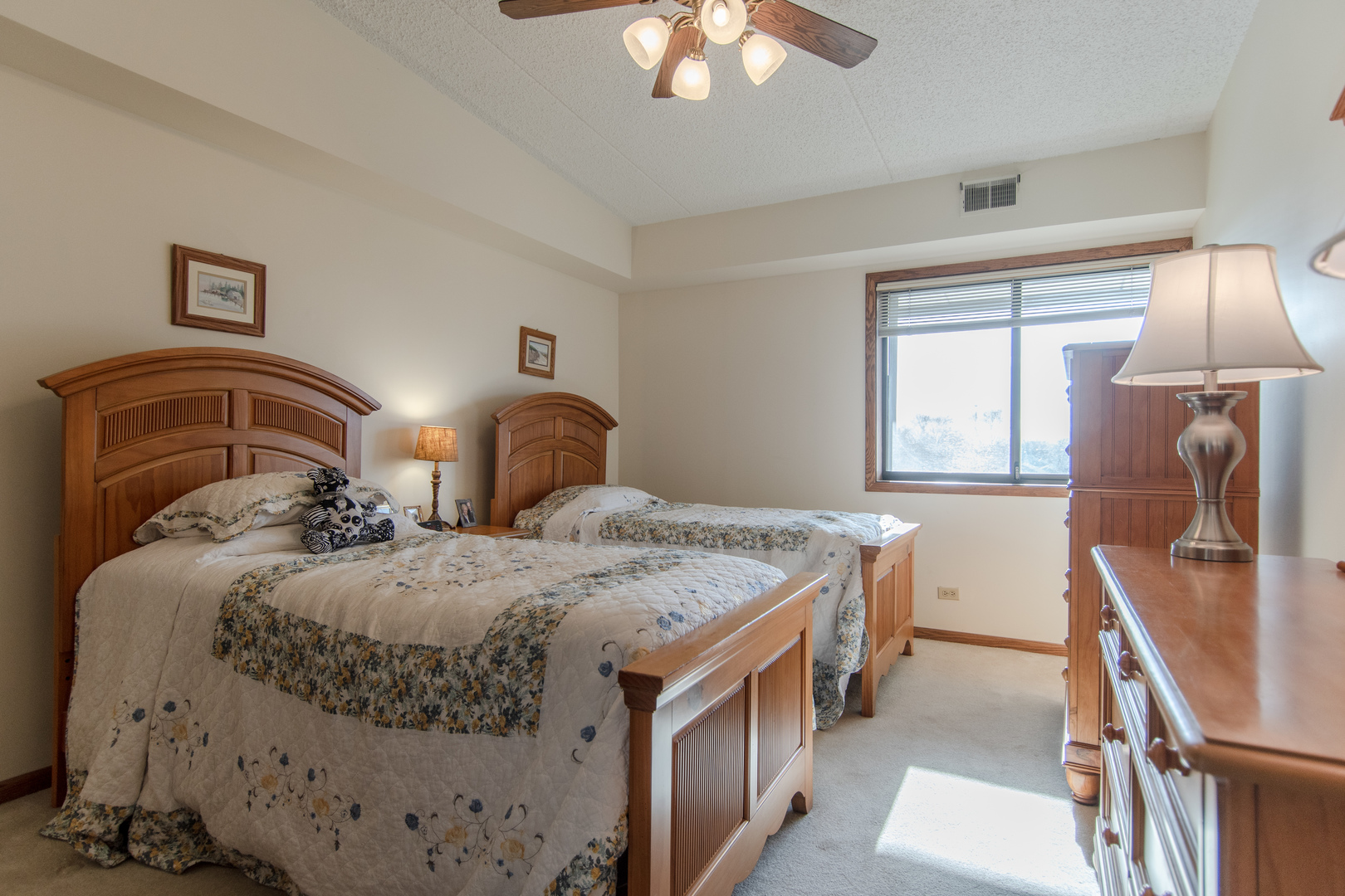1503 Woodbridge Road, Unit 3H Joliet, IL 60436 - Photo 10 of 32 Gallery Image 10