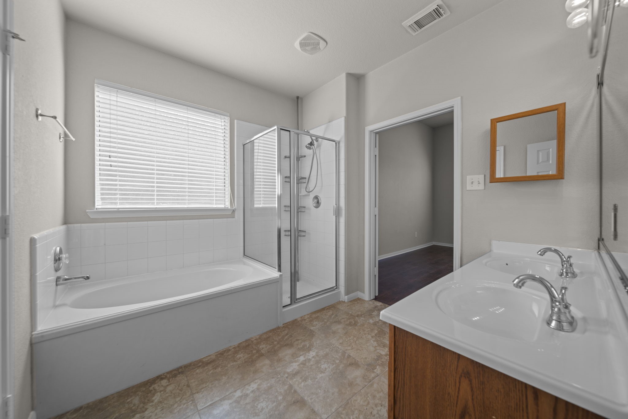 6047 Northcrest Village Way Spring, TX 77388 - Photo 16 of 30