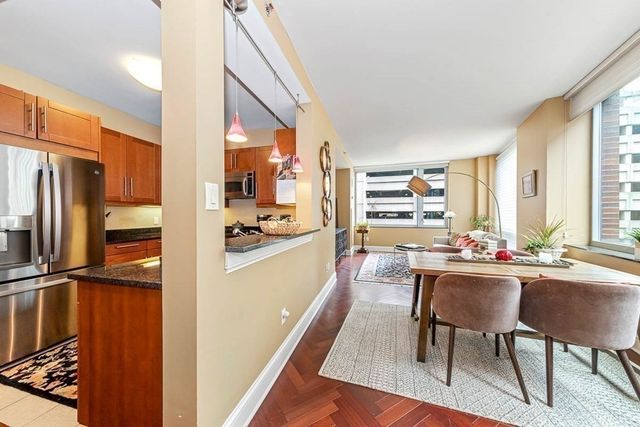 $1,362,000 | 1 Charles Street South, Unit 410, Boston, MA 02116