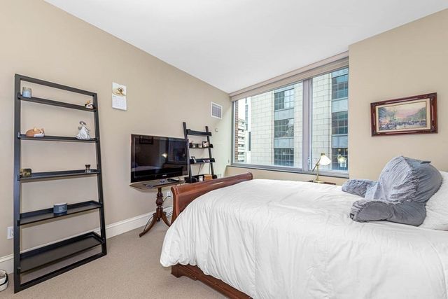 $1,362,000 | 1 Charles Street South, Unit 410, Boston, MA 02116