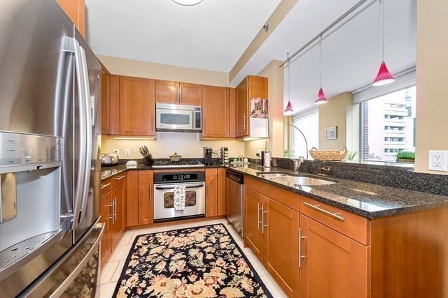 $1,362,000 | 1 Charles Street South, Unit 410, Boston, MA 02116