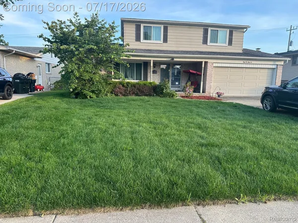 $385,000 | 5256 Dickson Drive, Sterling Heights, MI 48310