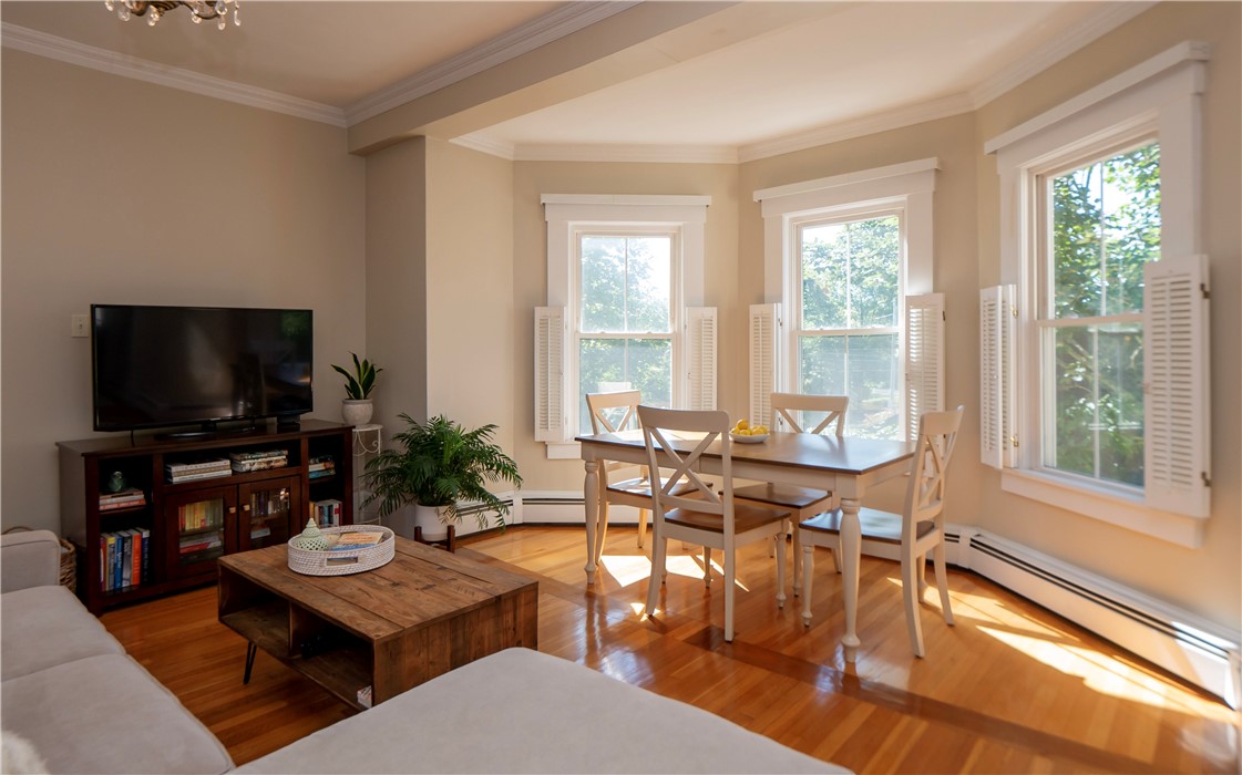 51 Annandale Road, Unit 2 Newport, RI 02840 - Photo 11 of 36