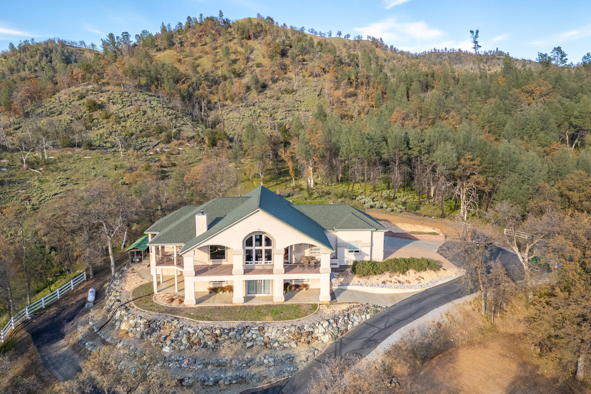 7775 Muletown Road Redding, CA 96001 - Photo 41 of 45 DJI_0718-HDR