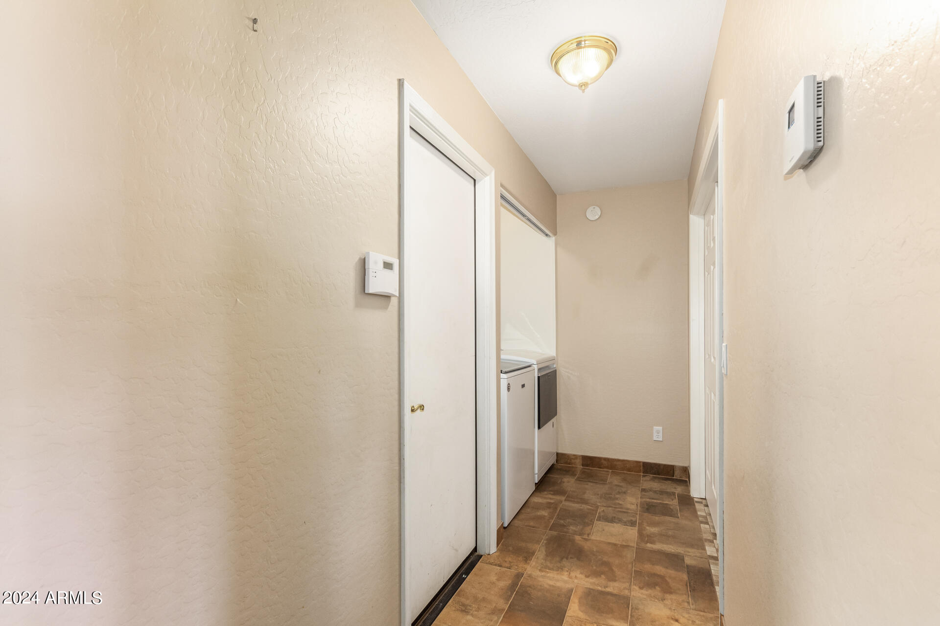 57 North Roadrunner Road Apache Junction, AZ 85119 - Photo 23 of 44 24 - Roadrunner 57