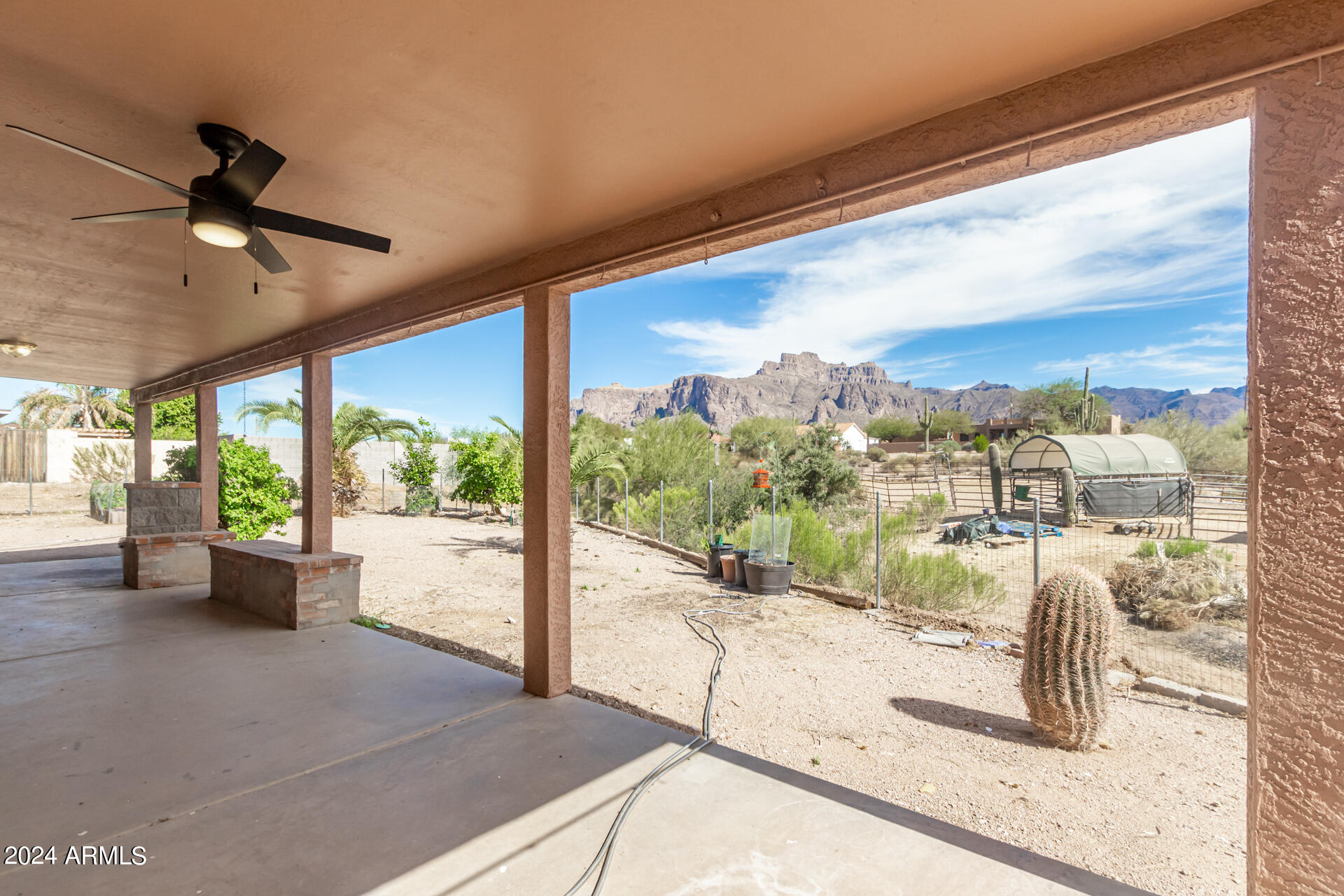 57 North Roadrunner Road Apache Junction, AZ 85119 - Photo 33 of 44 39 - Roadrunner 57