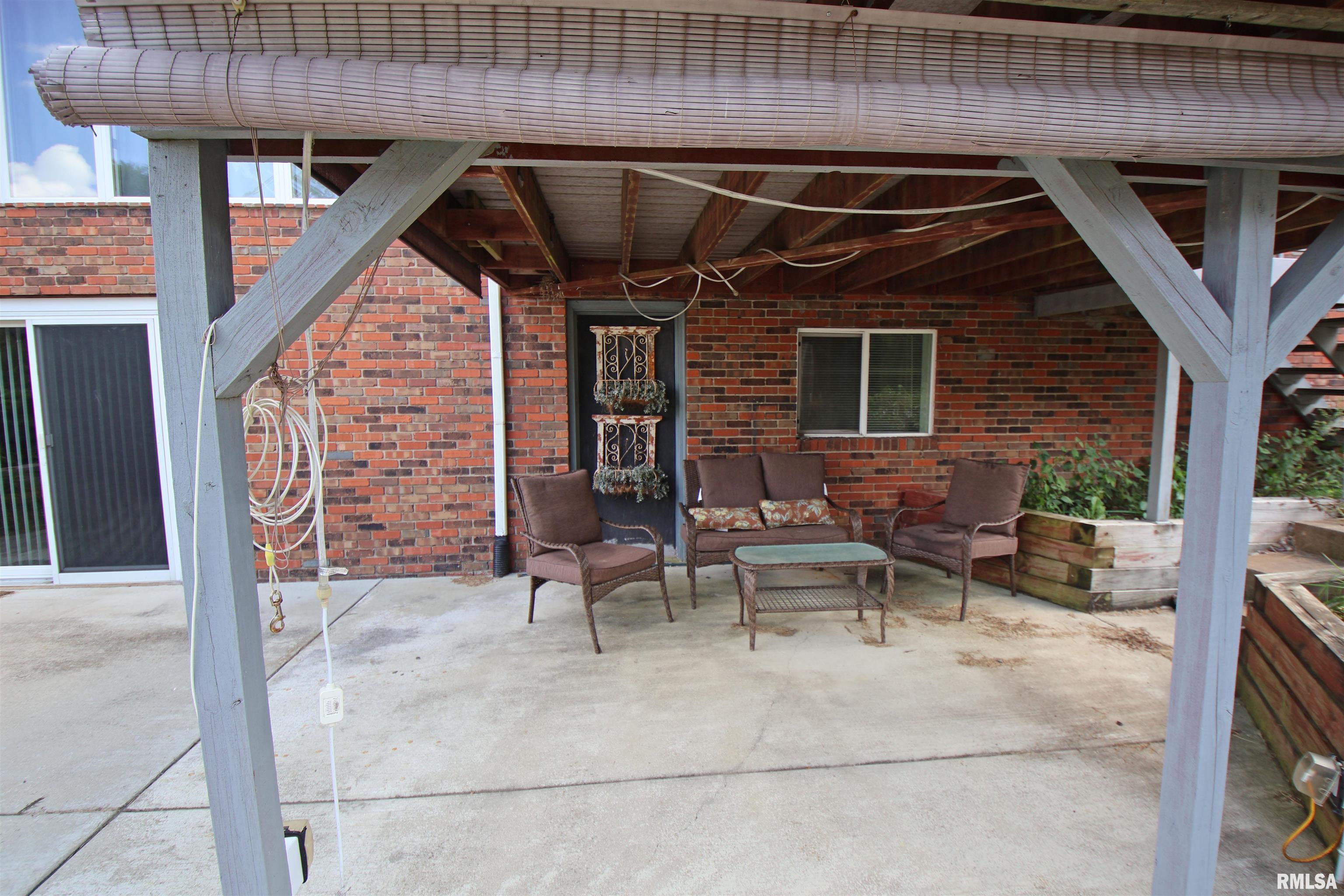 1118 Dallas Road Washington, IL 61571 - Photo 54 of 81 Gallery Image 54