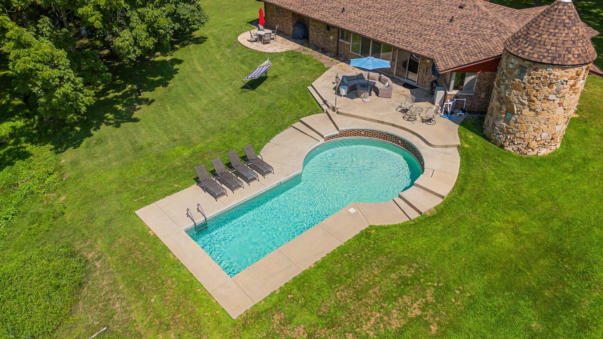 6282 West Bleck Road La Porte, IN 46350 - Photo 2 of 57 2048x1152