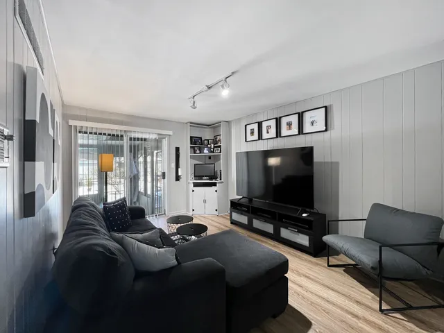 $239,000 | 18324 Roy Street, Lansing, IL 60438