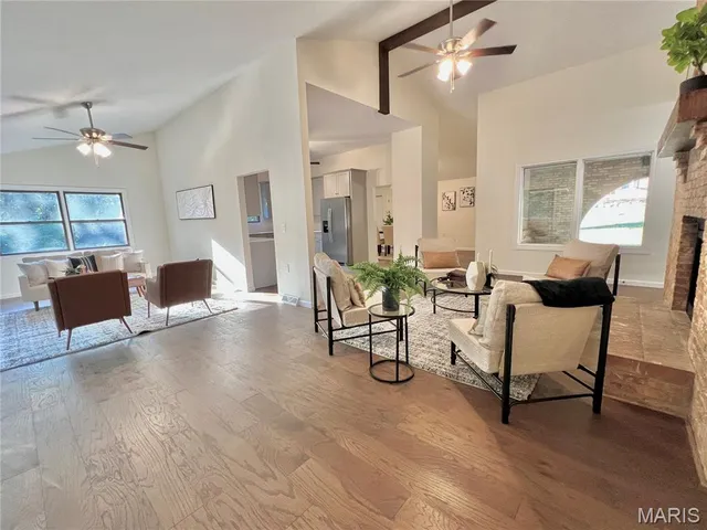 $439,000 | 905 Northdale Drive, Alton, IL 62002