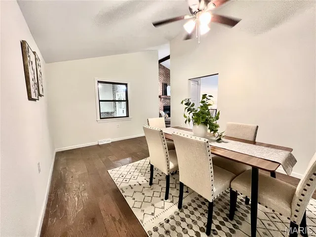 $439,000 | 905 Northdale Drive, Alton, IL 62002