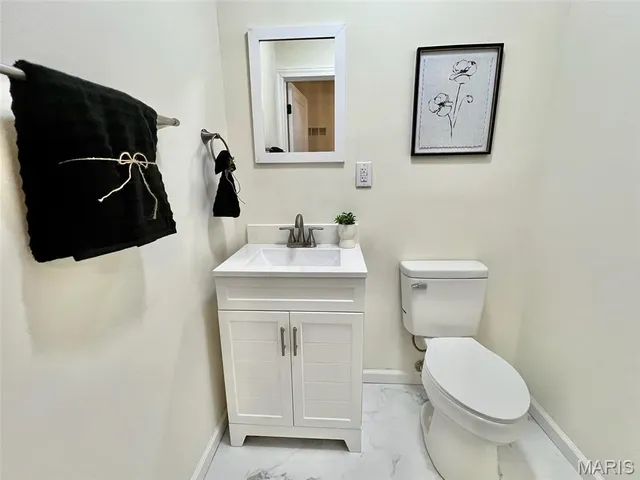 $439,000 | 905 Northdale Drive, Alton, IL 62002