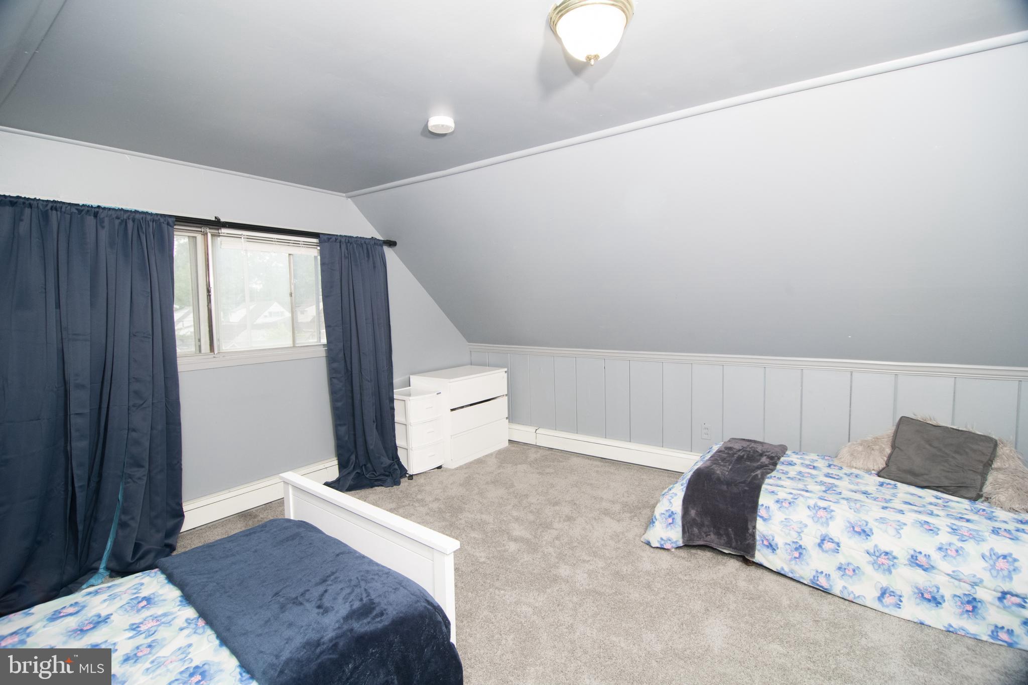 40 Mintleaf Road Levittown, PA 19056 - Photo 12 of 17 Bedroom 3 - upstairs