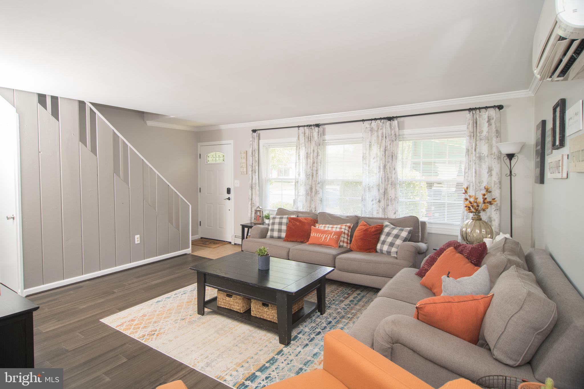 40 Mintleaf Road Levittown, PA 19056 - Photo 5 of 17 View of the living room from the dining room