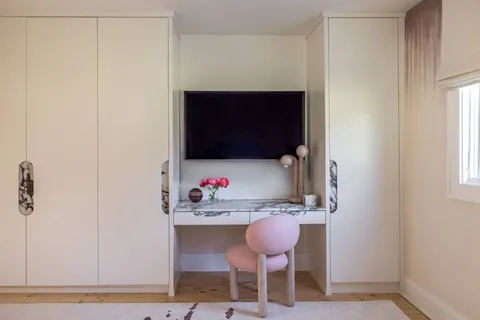 $3,995,000 | 3058 Noyack Road, Sag Harbor, NY 11963