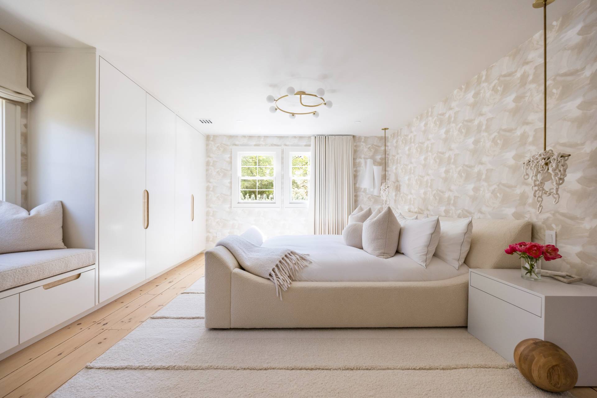 3058 Noyack Road Sag Harbor, NY 11963 - Photo 17 of 34 a living room with furniture and a window