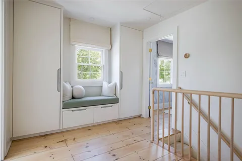 $3,995,000 | 3058 Noyack Road, Sag Harbor, NY 11963