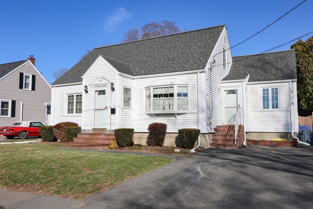 24 Reynolds Road Peabody, MA 01960 - Photo 3 of 31 Gallery Image 3