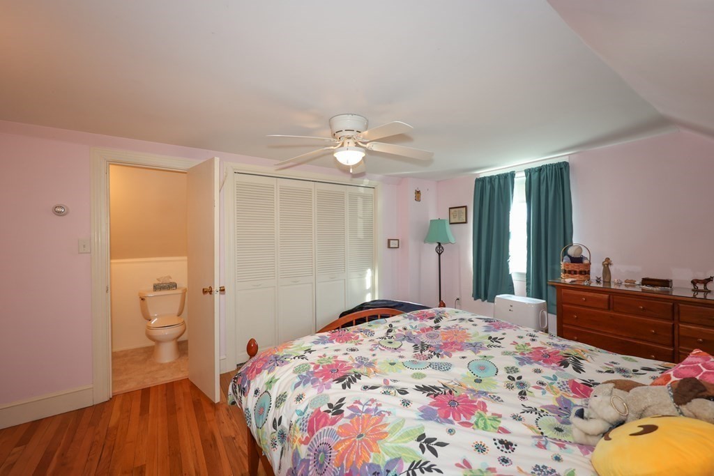 24 Reynolds Road Peabody, MA 01960 - Photo 10 of 31 Gallery Image 10
