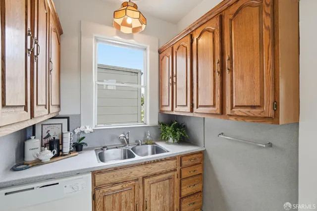 $1,095,000 | 54 Norton Street, San Francisco, CA 94112