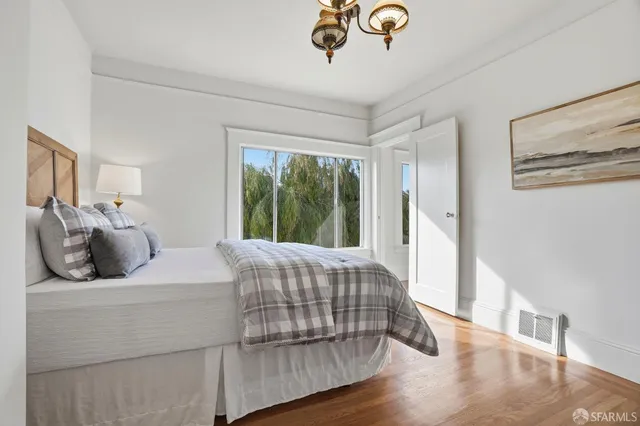 $1,095,000 | 54 Norton Street, San Francisco, CA 94112