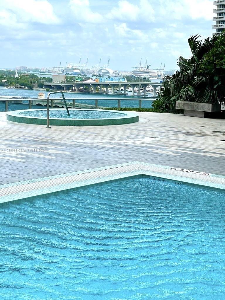 Edgewater Miami, FL 33132 - Photo 23 of 34 a view of lake view