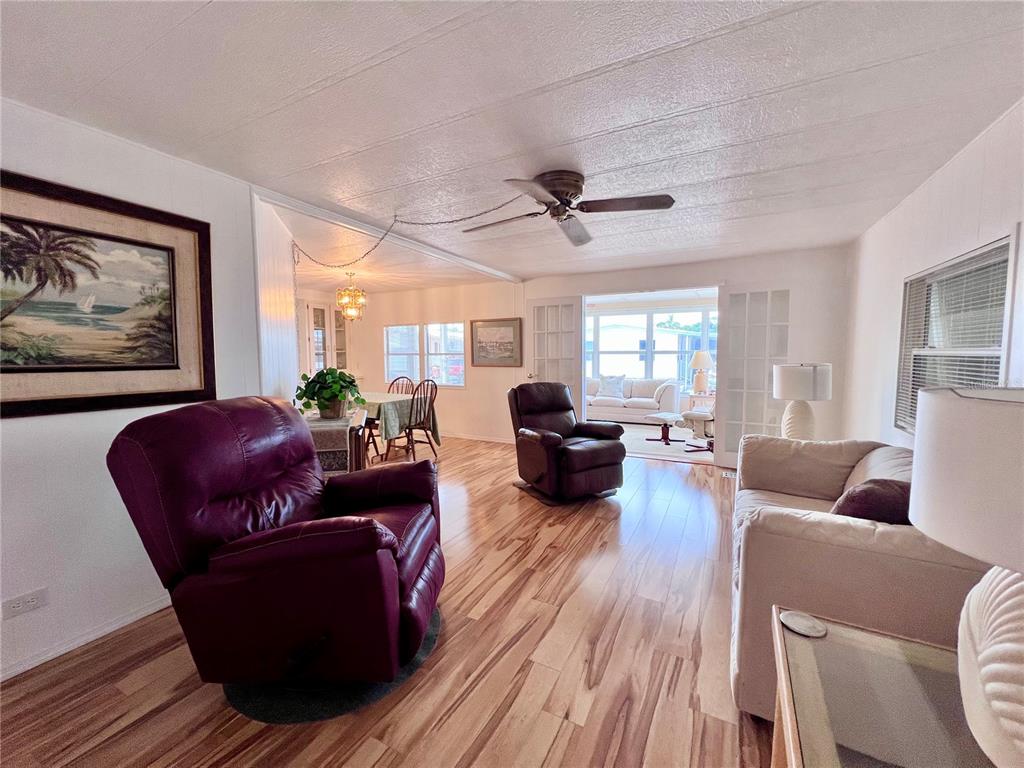 1100 South Belcher Road, Unit 663 Largo, FL 33771 - Photo 12 of 65 a living room with furniture