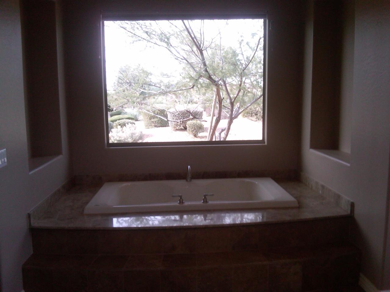 9691 East Vantage Point Road Scottsdale, AZ 85262 - Photo 5 of 9 Master Bathtub