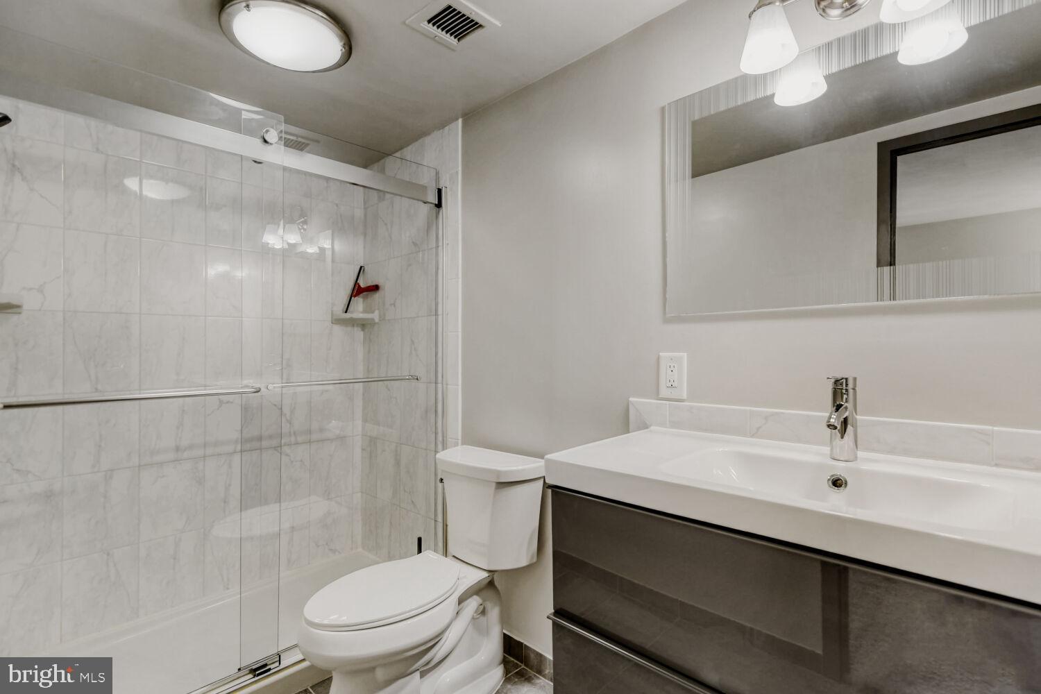 205 East Joppa Road, Unit 408 Baltimore, MD 21286 - Photo 18 of 25 Elegant, new, primary bathroom