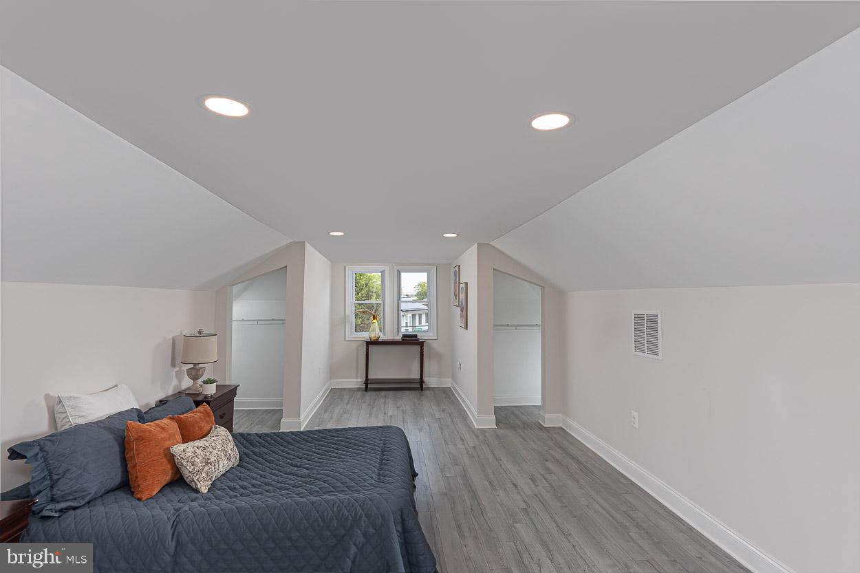 212 Riverside Drive Essex, MD 21221 - Photo 25 of 53 Gallery Image 25