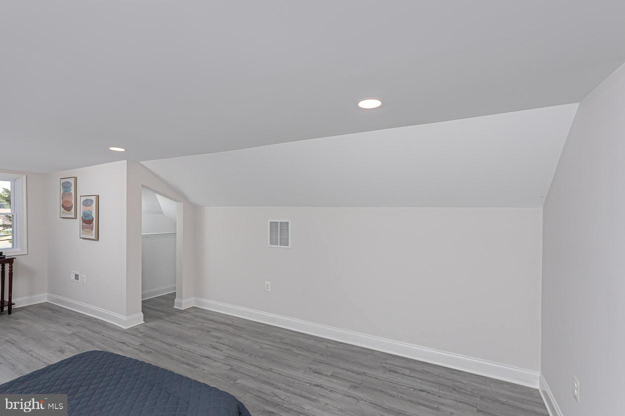 212 Riverside Drive Essex, MD 21221 - Photo 26 of 53 Gallery Image 26