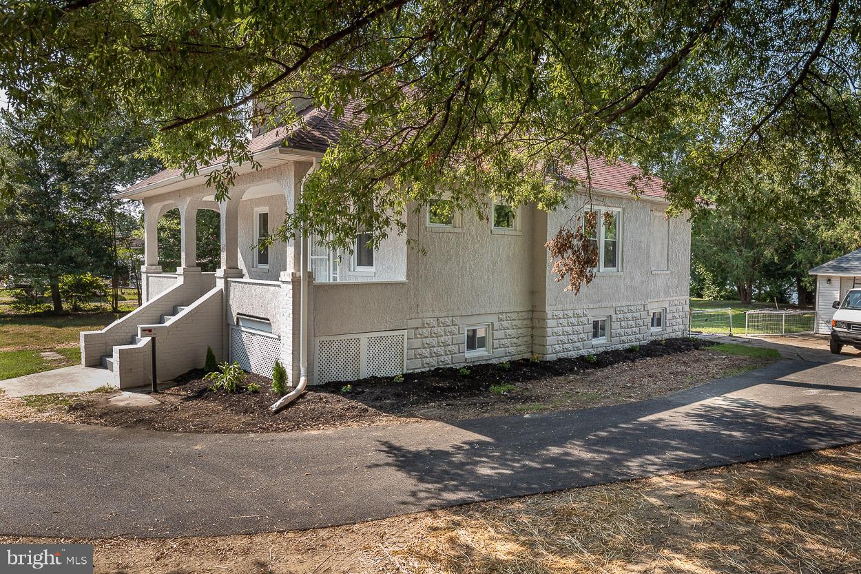 212 Riverside Drive Essex, MD 21221 - Photo 43 of 53 Gallery Image 43