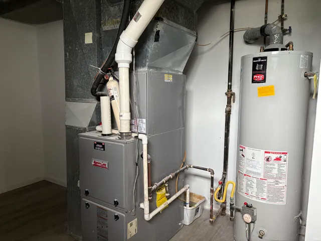 $299,000 | 1403 Lakeview Boulevard, Warsaw, IN 46580