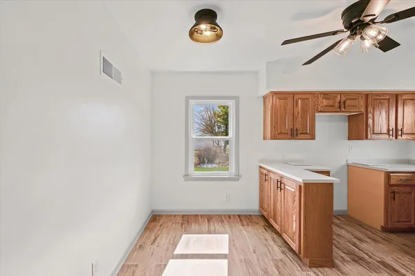 $199,900 | 619 East 11th Street, Gibson City, IL 60936