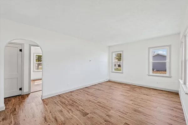 $199,900 | 619 East 11th Street, Gibson City, IL 60936