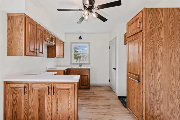 $199,900 | 619 East 11th Street, Gibson City, IL 60936