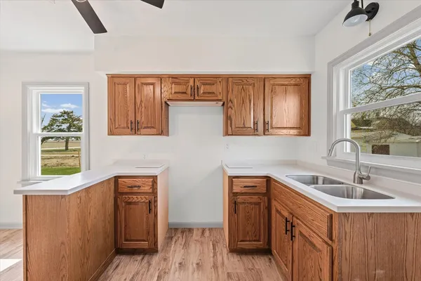 $199,900 | 619 East 11th Street, Gibson City, IL 60936